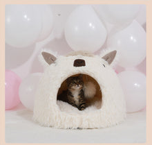 Lade das Bild in den Galerie-Viewer, Premium Haustierbett - ein warmes Plüschbett für Katzen &amp; Hunde
